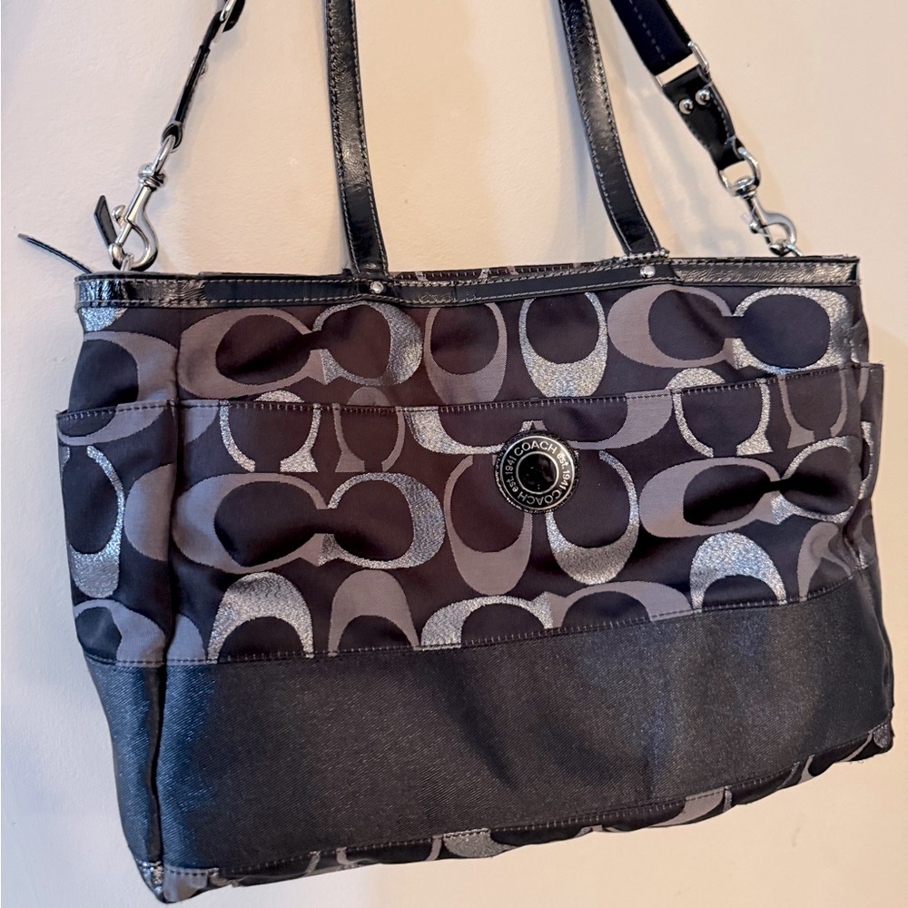 *SOLD* COACH Black Silver Signature Stripe Optic Multi-Function Bag F20425